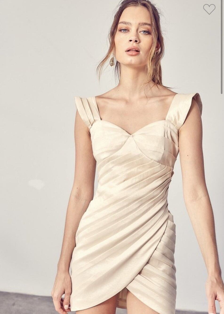 DO+BE Givin Bodycon Bandage Champagne Sweatheart Neck Mini Dress Size Small